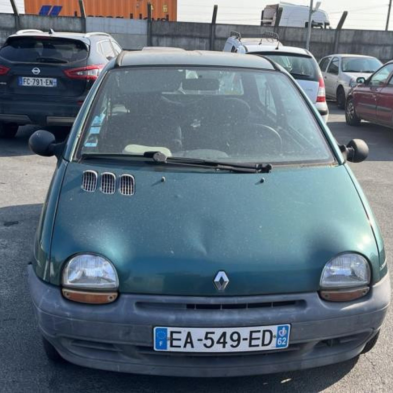 Pare boue avant gauche RENAULT TWINGO 1 Photo n°7