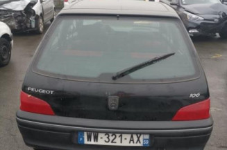 Pare choc arriere PEUGEOT 106