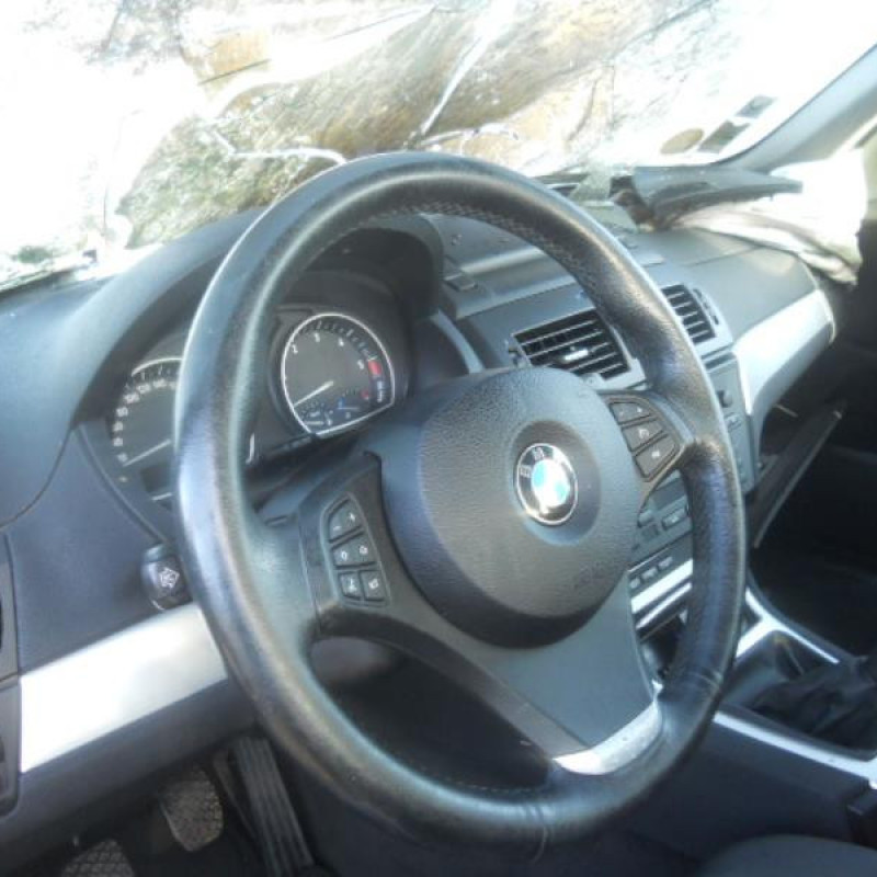 Vitre avant droit BMW X3 E83 Photo n°6