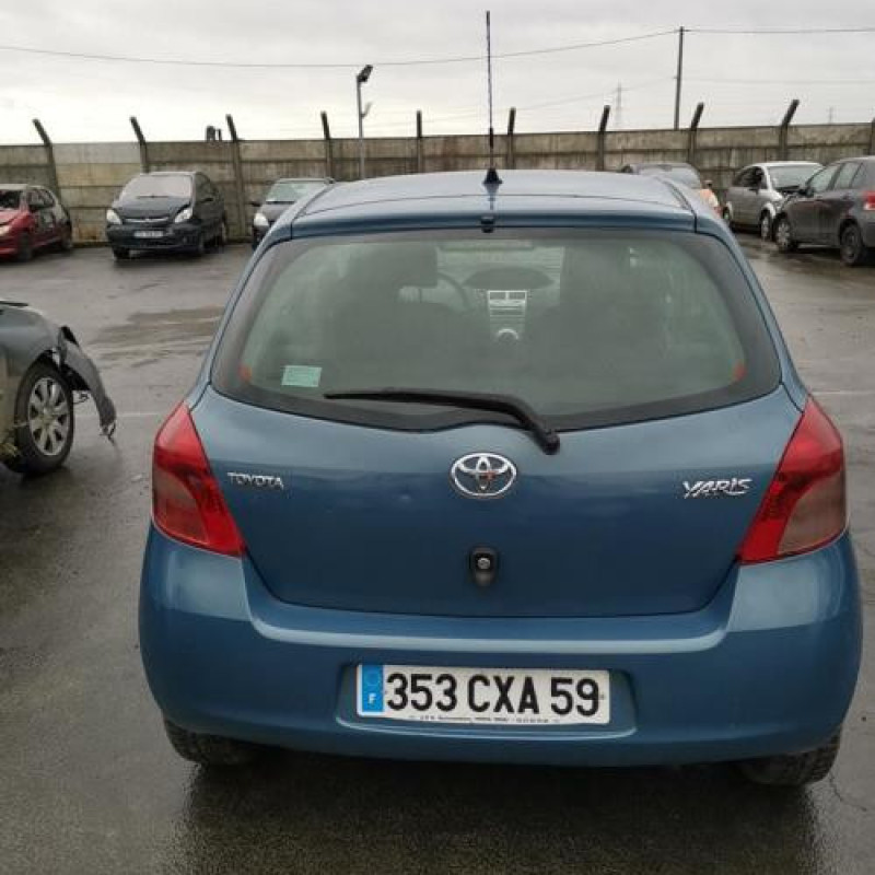 Serrure arriere gauche TOYOTA YARIS 2 Photo n°5