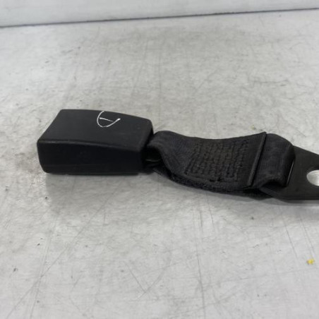 Attache ceinture arriere droit FORD KA 2