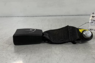 Attache ceinture arriere gauche FORD KA 2