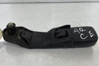 Attache ceinture arriere centrale HONDA FR-V