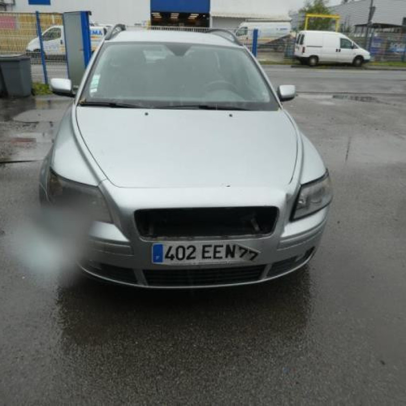 Anti brouillard droit (feux) VOLVO V 50 Photo n°3