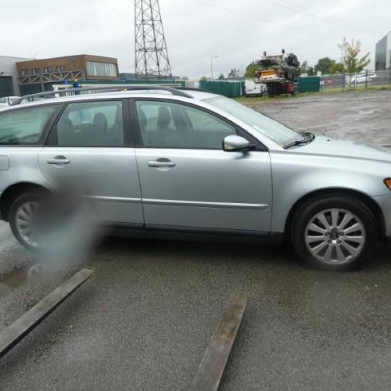 Anti brouillard droit (feux) VOLVO V 50 Photo n°4