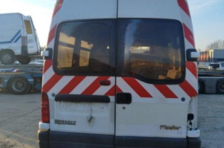 Crosse arriere droit RENAULT MASTER 2