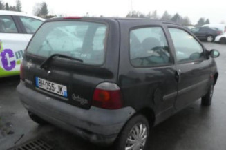 Pare choc arriere RENAULT TWINGO 1