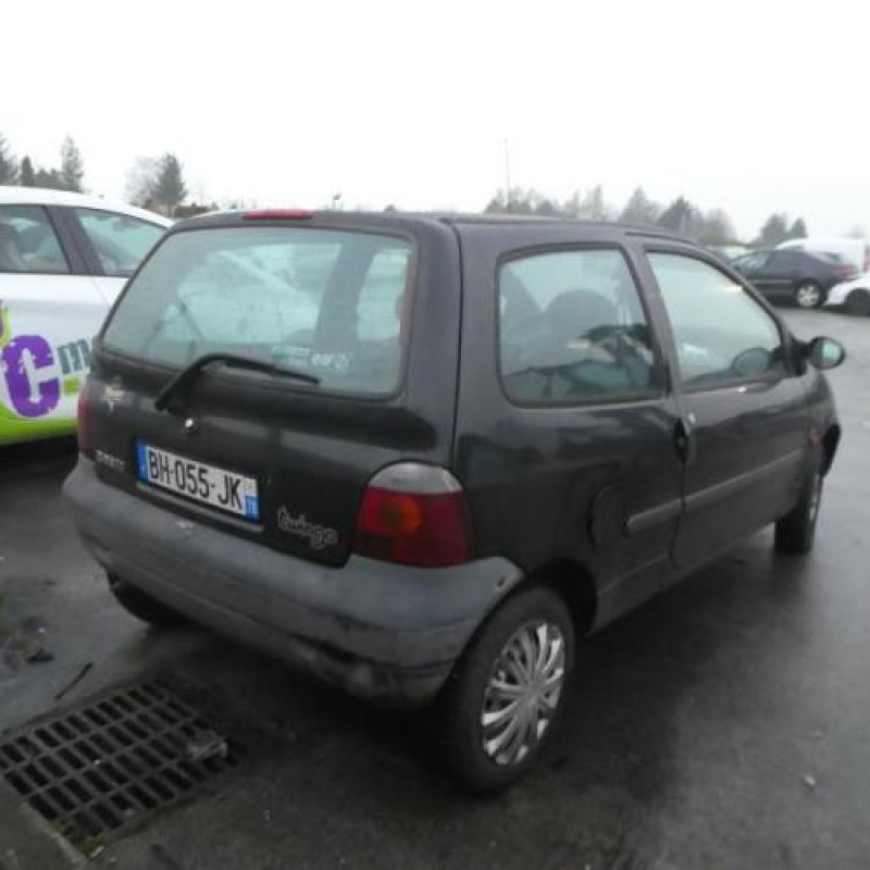 Pare choc arriere RENAULT TWINGO 1 Photo n°11