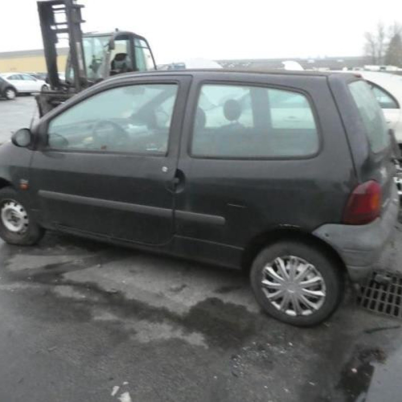 Pare choc arriere RENAULT TWINGO 1 Photo n°13