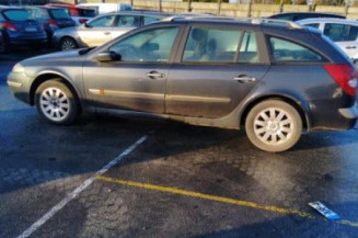 Arret de porte avant droit RENAULT LAGUNA 2