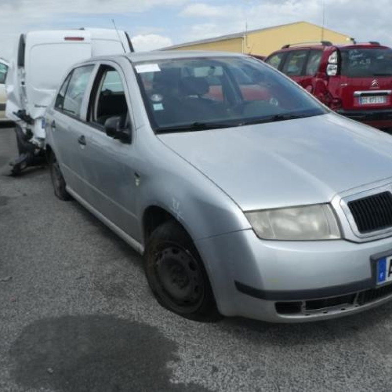 Feu arriere principal gauche (feux) SKODA FABIA 1 Photo n°4