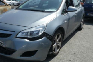 Feu arriere secondaire droit (feux) OPEL ASTRA J