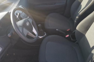 Boite a gants HYUNDAI I 20 1