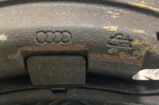 Etrier avant gauche (freinage) AUDI A4 2