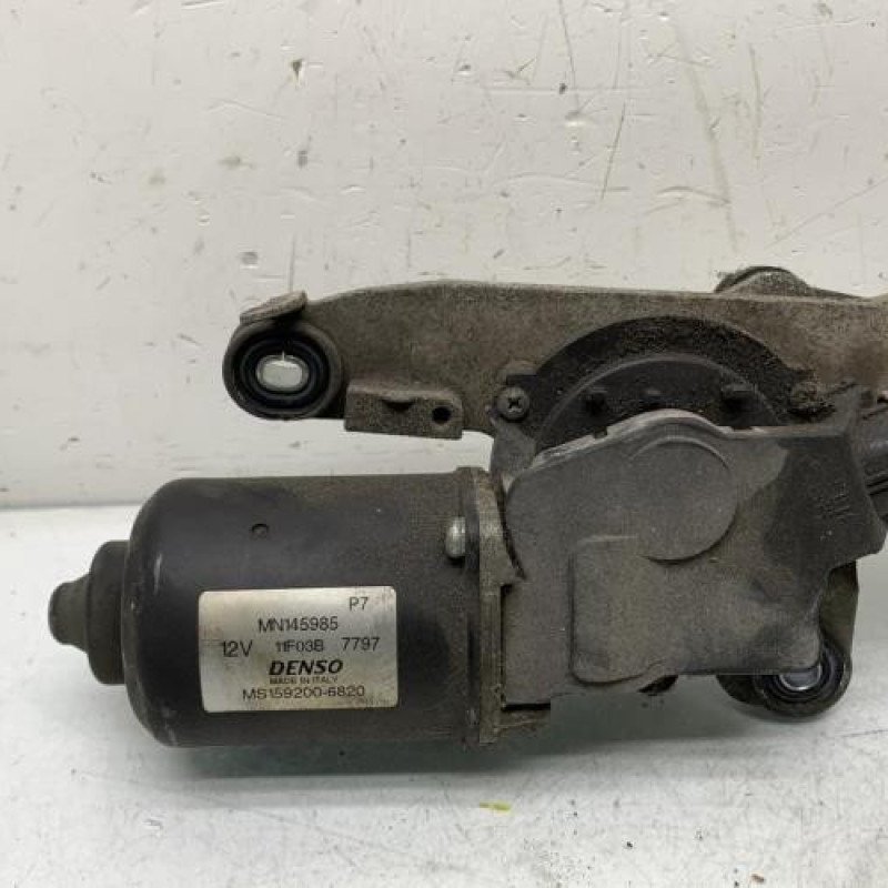 Moteur essuie glace avant MITSUBISHI COLT 6 Photo n°3