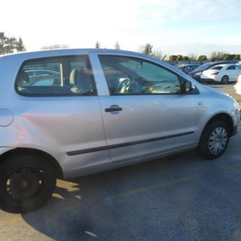 Feu arriere principal gauche (feux) VOLKSWAGEN FOX Photo n°5