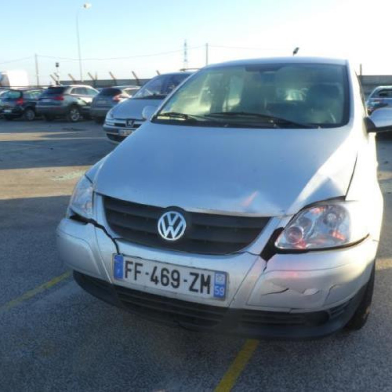 Feu arriere principal gauche (feux) VOLKSWAGEN FOX Photo n°10