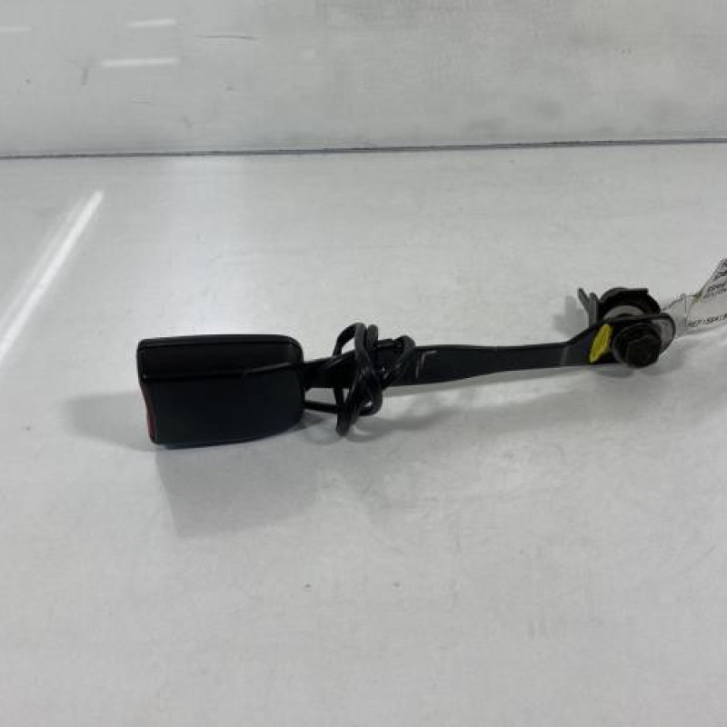 Attache ceinture avant gauche SSANGYONG REXTON Photo n°2