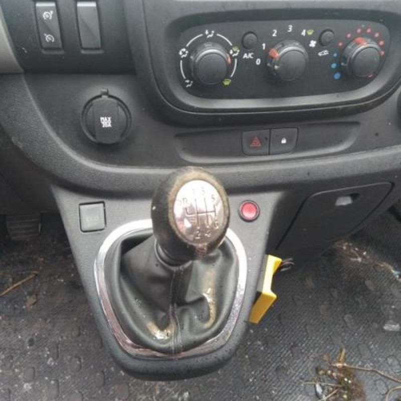 Cardan gauche (transmission) RENAULT TRAFIC 3 COURT Photo n°7