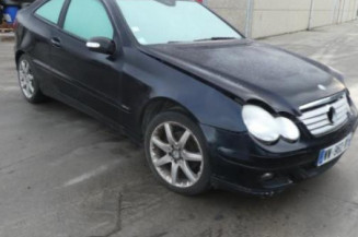 Pare choc arriere MERCEDES CLASSE C 203 COUPE SPORT