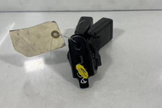 Attache ceinture arriere droit CITROEN C-ELYSEE