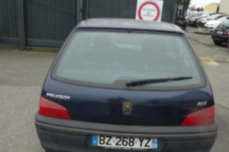 Pare choc arriere PEUGEOT 106