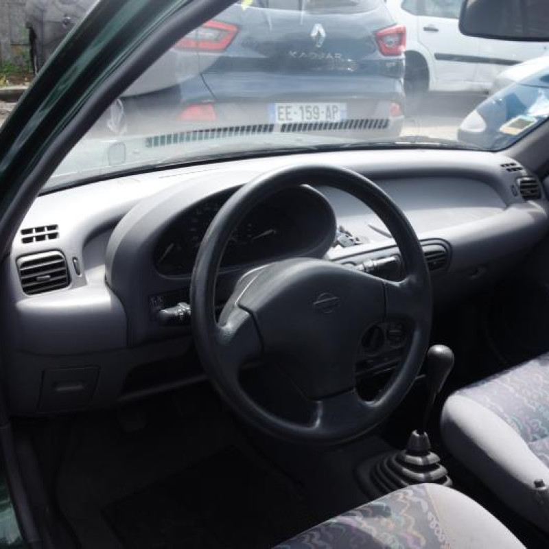 Calandre NISSAN MICRA 2 Photo n°8