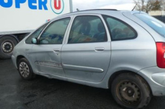 Pare boue avant gauche CITROEN XSARA PICASSO