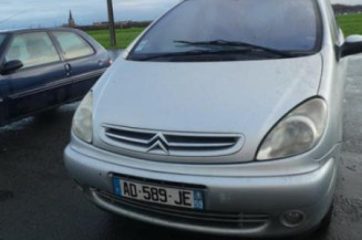 Pare boue avant gauche CITROEN XSARA PICASSO