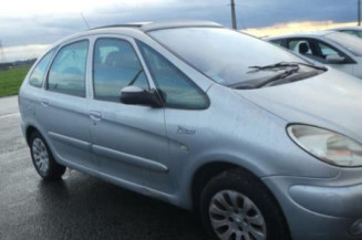 Pare boue avant gauche CITROEN XSARA PICASSO