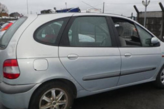 Plage arriere RENAULT SCENIC 1