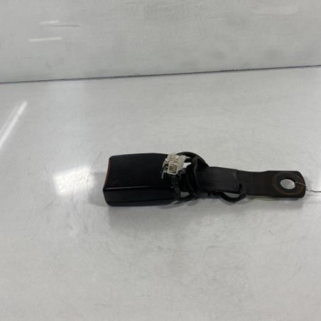 Attache ceinture avant gauche NISSAN PRIMERA 4