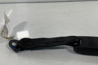 Attache ceinture arriere droit PEUGEOT 206