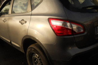 Boite a gants NISSAN QASHQAI 1