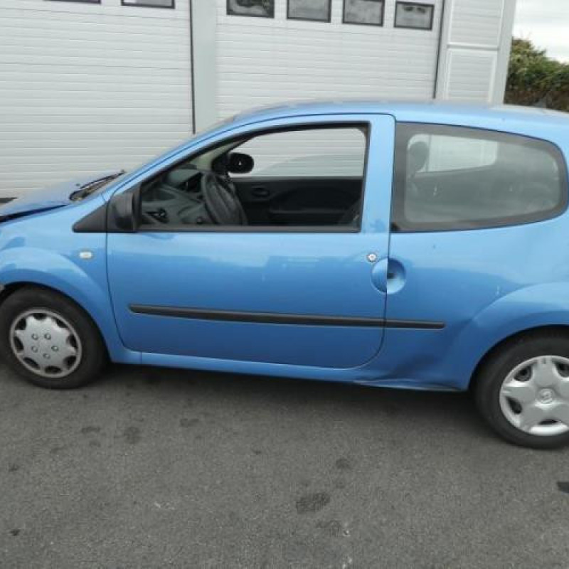 Feu arriere secondaire droit (feux) RENAULT TWINGO 2 Photo n°6