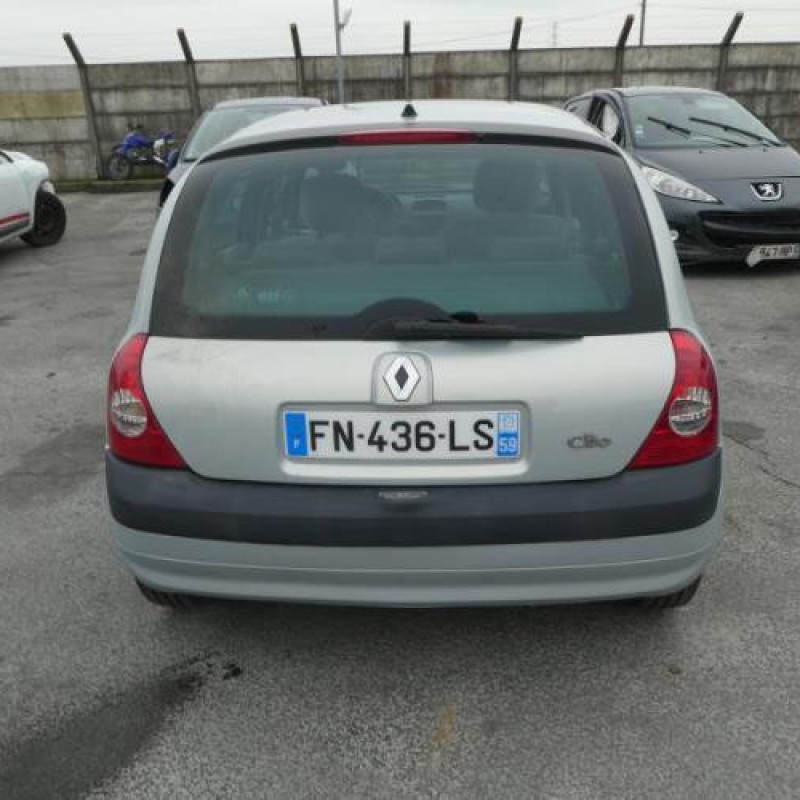 Plage arriere RENAULT CLIO 2 Photo n°3