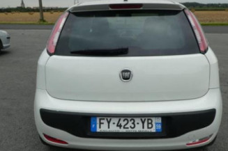 Poignee porte avant gauche FIAT PUNTO EVO 3