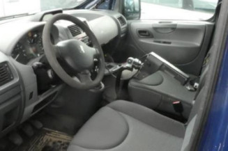 Poignee interieur avant gauche PEUGEOT EXPERT 2