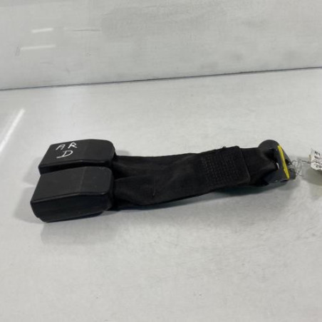 Attache ceinture arriere droit PEUGEOT 206