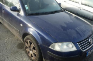 Cremaillere assistee VOLKSWAGEN PASSAT 4