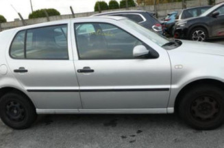 Porte arriere droit VOLKSWAGEN POLO 3