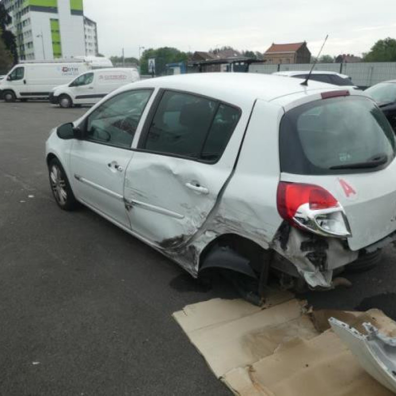 Boite a gants RENAULT CLIO 3 Photo n°6