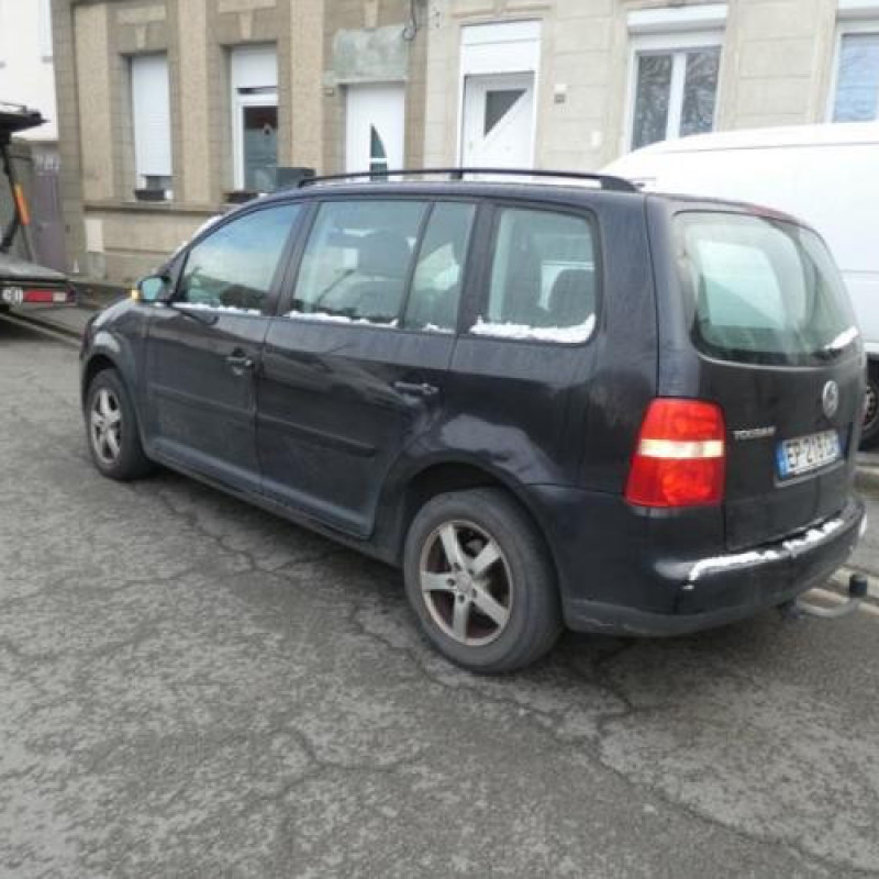 Calandre VOLKSWAGEN TOURAN 1 Photo n°5