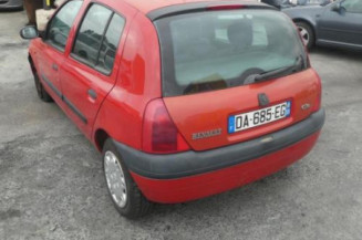 Pare choc avant RENAULT CLIO 2