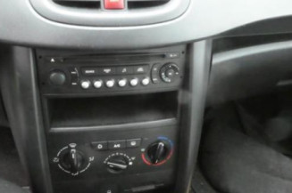 Poignee interieur avant droit PEUGEOT 207