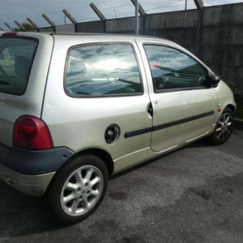 Pompe à carburant RENAULT TWINGO 1 Photo n°6