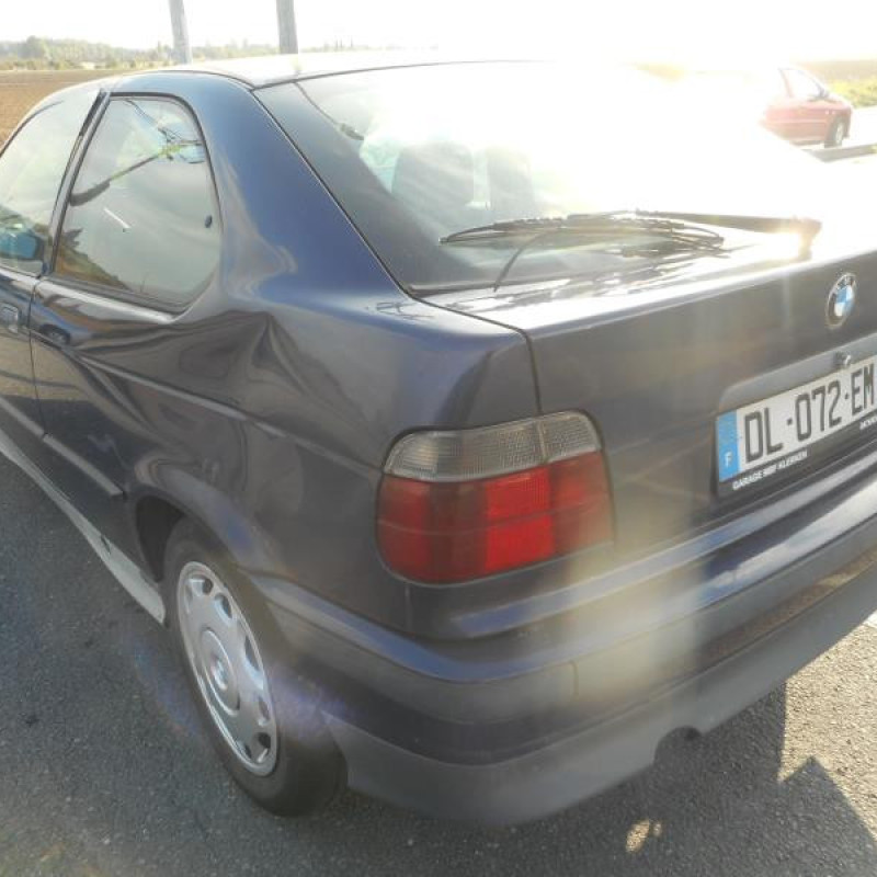 Pare soleil droit BMW SERIE 3 E36 Photo n°6