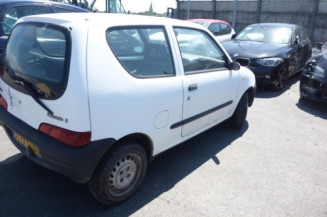 Feu arriere principal gauche (feux) FIAT SEICENTO