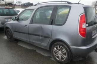 Renfort pare choc arriere (traverse) SKODA ROOMSTER