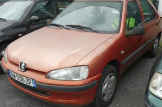 Leve vitre mecanique arriere gauche PEUGEOT 106